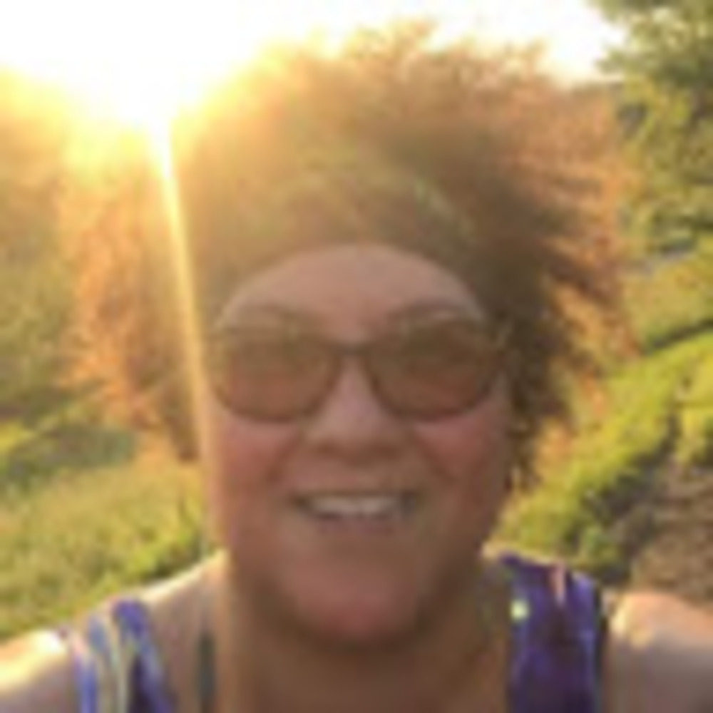 Meet your Posher, Miriam